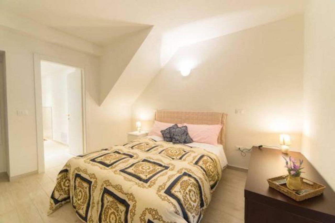 La Casa Nel Borgo Sul Lago Пизоние Екстериор снимка